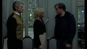 Hombres malvados follan joven coño caliente